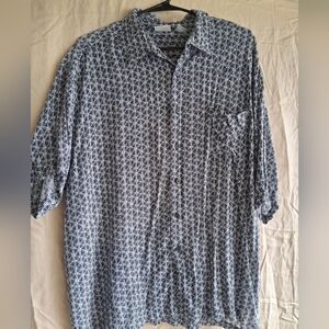 Men's Geometric Patterned Shirt - Black and White